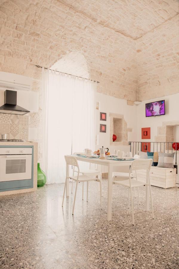 Home Estia Casa Vacanza Ceglie Messapica Exterior photo